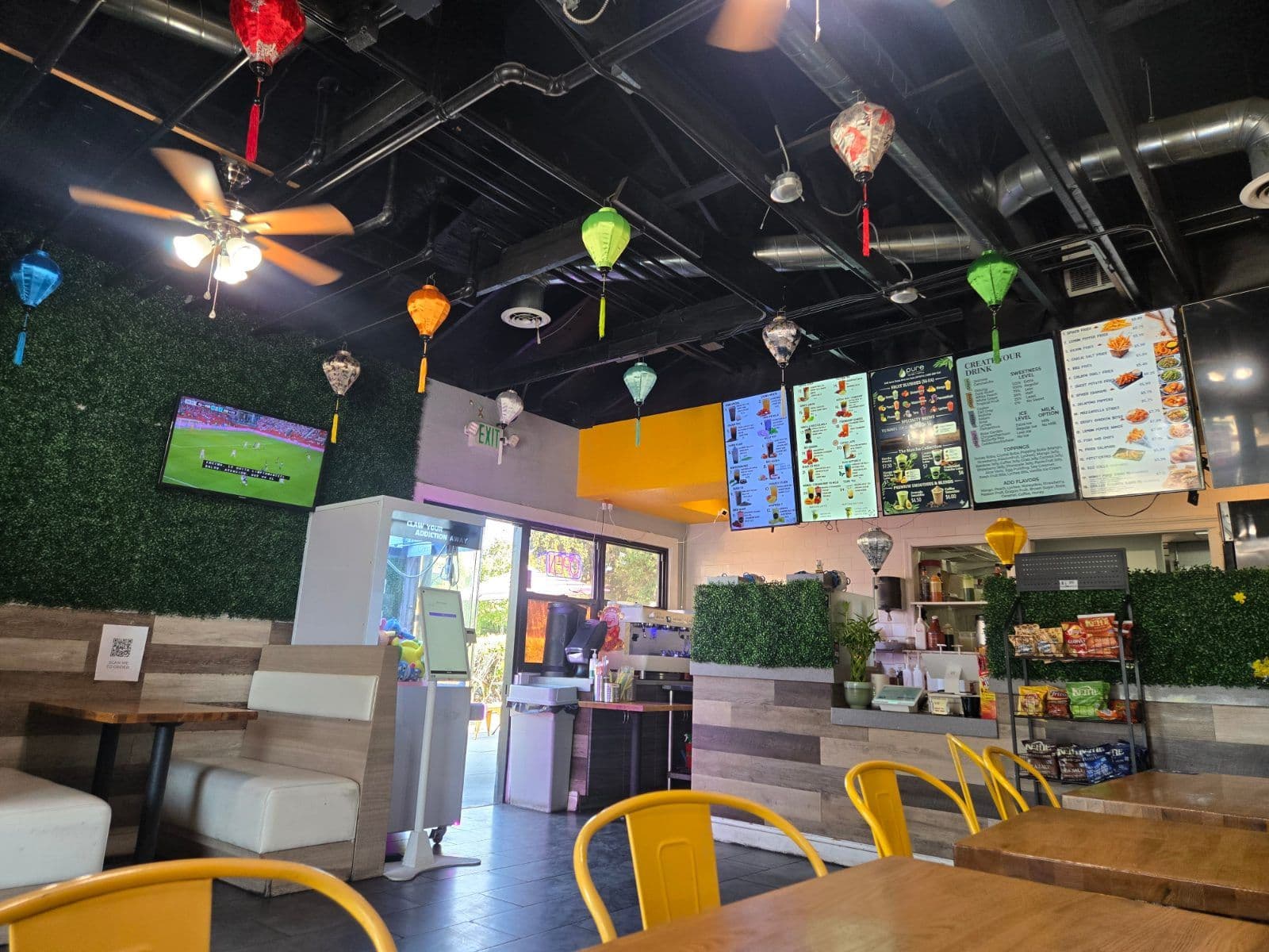Storefront of Pure Tea Bar